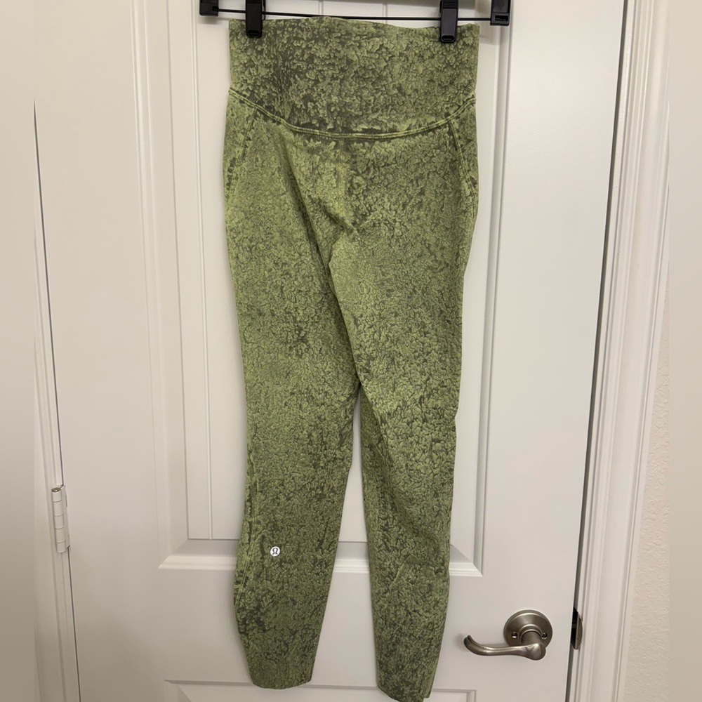 lululemon Base Pace Green City Grit Leggings sz 4